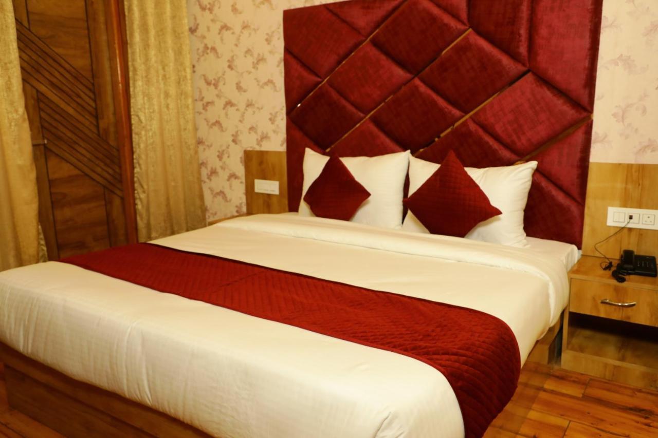 Dee Ess Residency Shimla Exterior photo